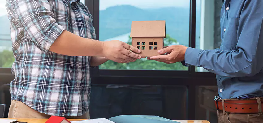 How We Determine Your Sell House with Reverse Mortgage Offer in Glen Cove, NY?