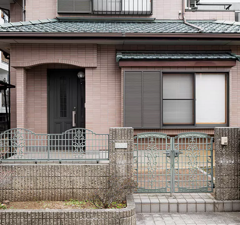 The Most Trusted Company to Sell Damaged House in Glen Cove