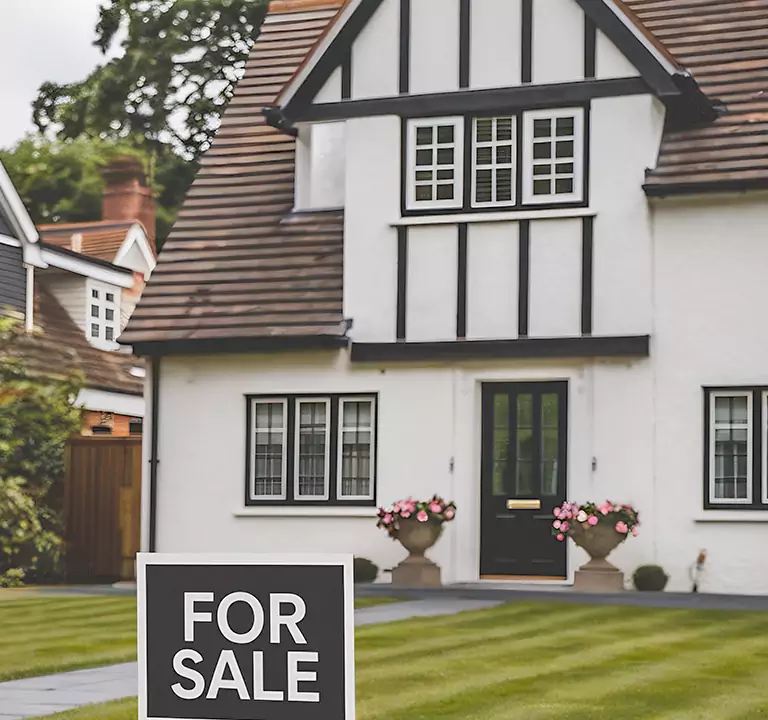 The Top-Rated Buyer to Sell House Off Market in Glen Cove, NY